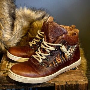 Inkkas Brown Leather Women’s Camping Boots SZ 6.5
